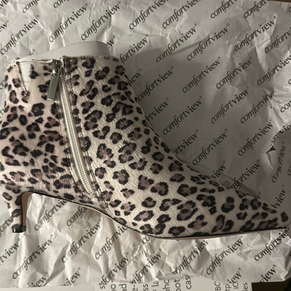 comfortview leopard print booties